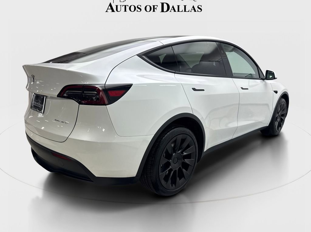 Used 2024 Tesla Model Y Long Range image 6
