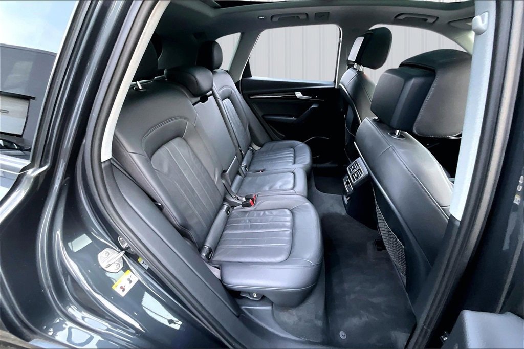 Used 2018 Audi Q5 2.0T Premium image 25