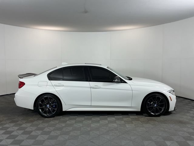 Used 2017 BMW 340i Sedan RWD image 4