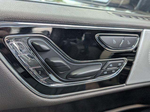 Used 2024 Lincoln Navigator L Reserve AWD/4WD image 16