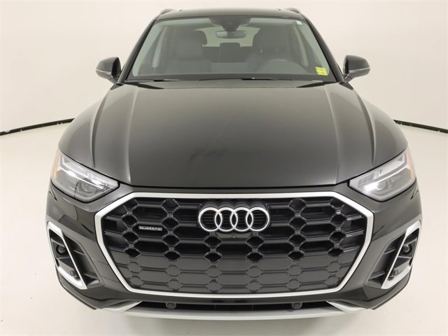 Certified 2025 Audi Q5 2.0T Premium Plus w/ Premium Plus Package image 8