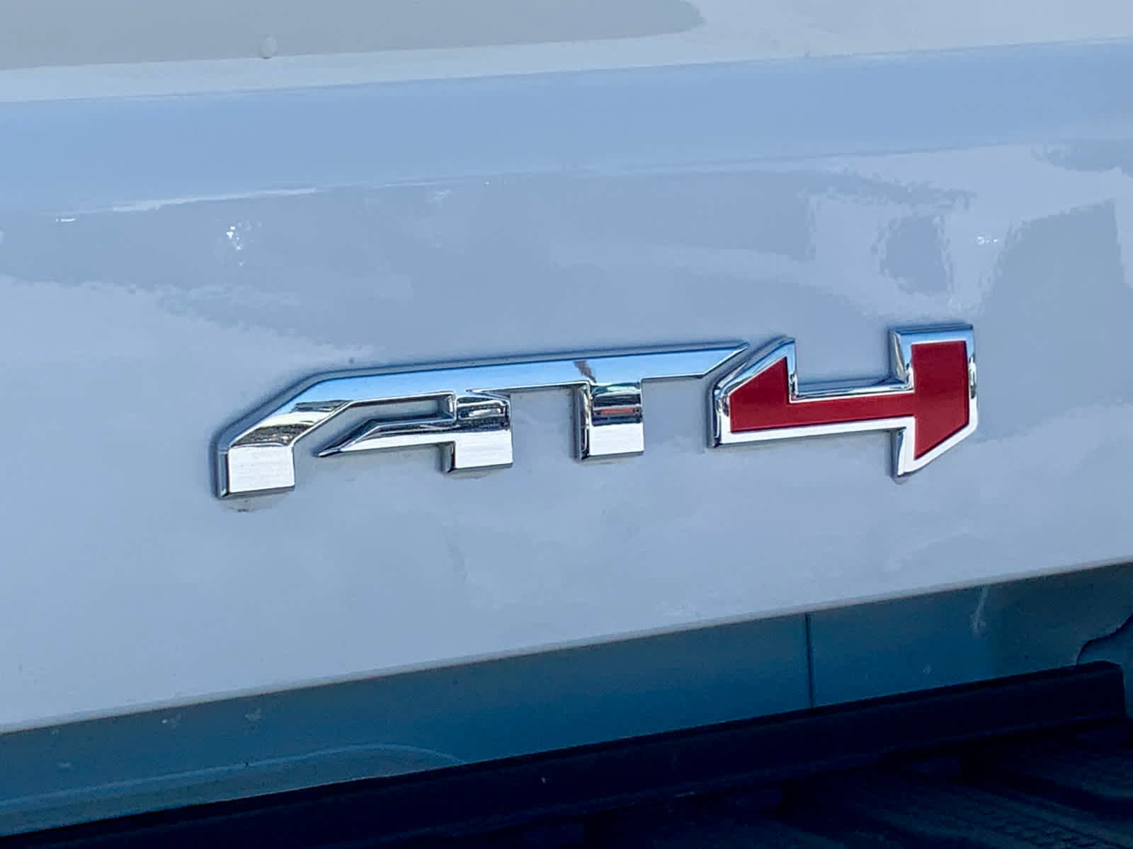 New 2026 GMC Sierra 1500 AT4 w/ AT4 Preferred Package AWD/4WD image 21
