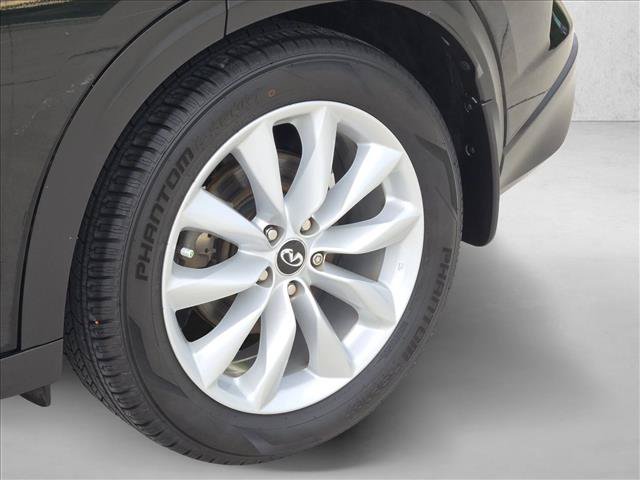 Used 2019 INFINITI QX50 Essential w/ Premium Heat Package FWD image 25