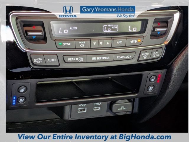 Certified 2025 Honda Passport Black Edition image 23