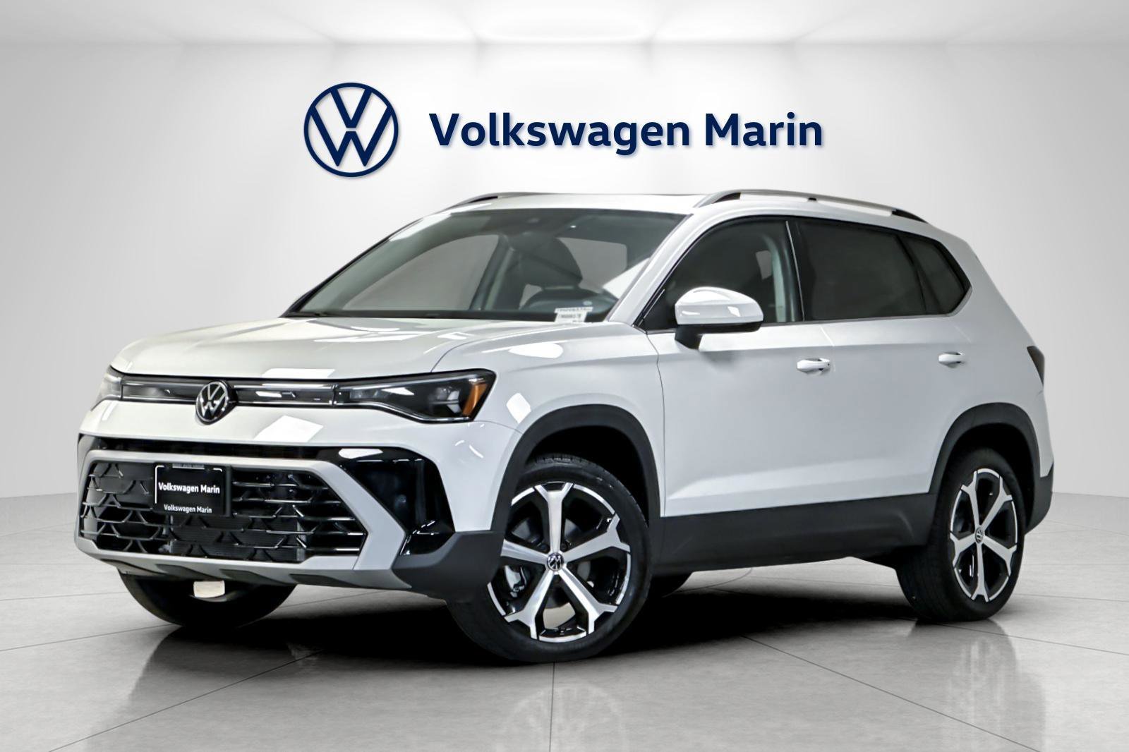 New 2026 Volkswagen Taos SEL image 1