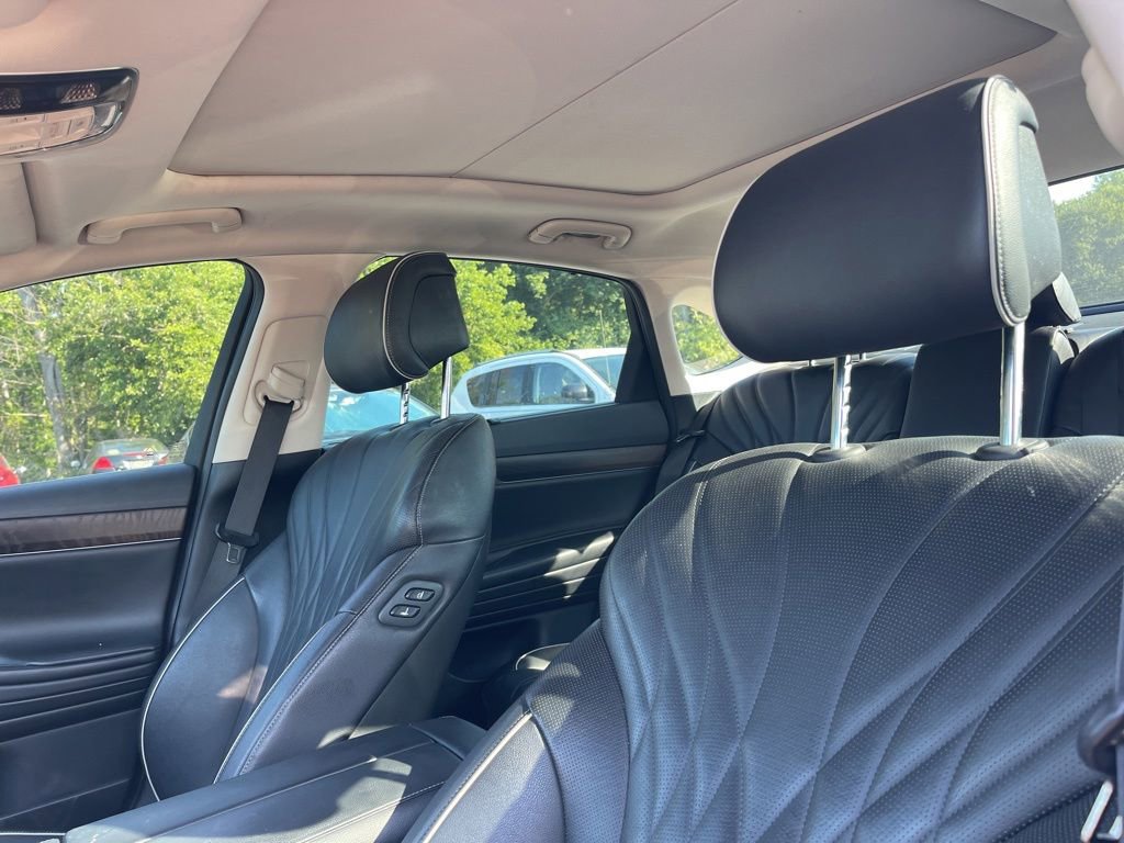 Used 2021 Genesis G80 2.5T w/ Prestige Package AWD/4WD image 9