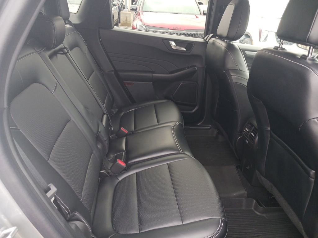 Used 2023 Ford Escape Platinum w/ Class II Trailer Tow Package image 19