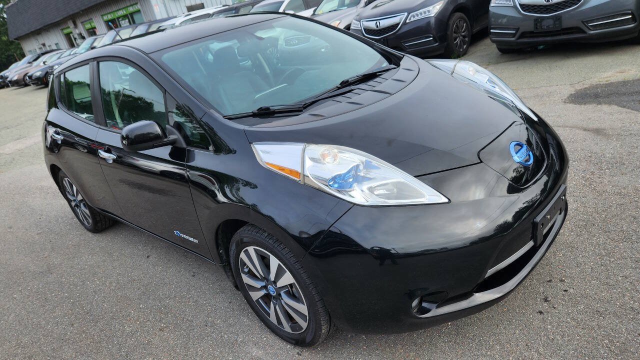 Used 2013 Nissan Leaf SL FWD image 19