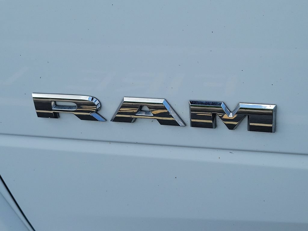 Used 2022 RAM 2500 Laramie AWD/4WD image 7