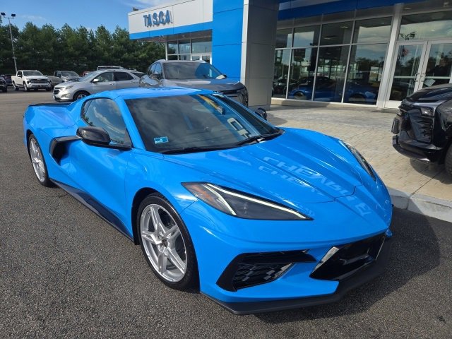 Used 2025 Chevrolet Corvette Stingray Coupe w/ Battery Protection Package image 1