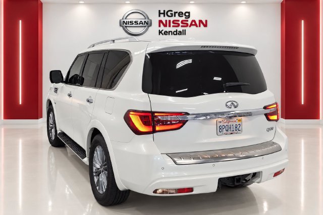 Used 2020 INFINITI QX80 Luxe RWD image 2