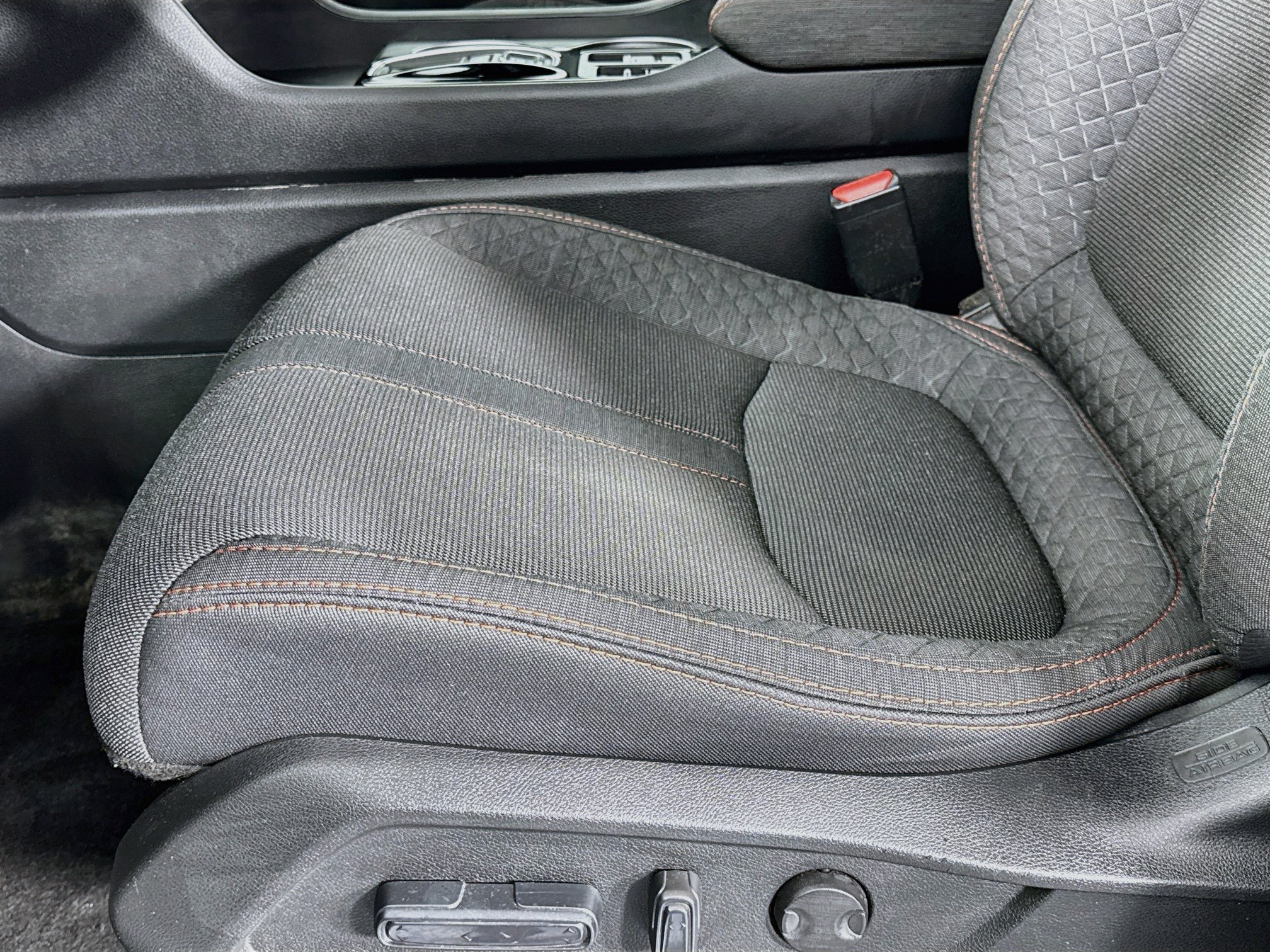 Certified 2025 Honda Pilot Sport image 18