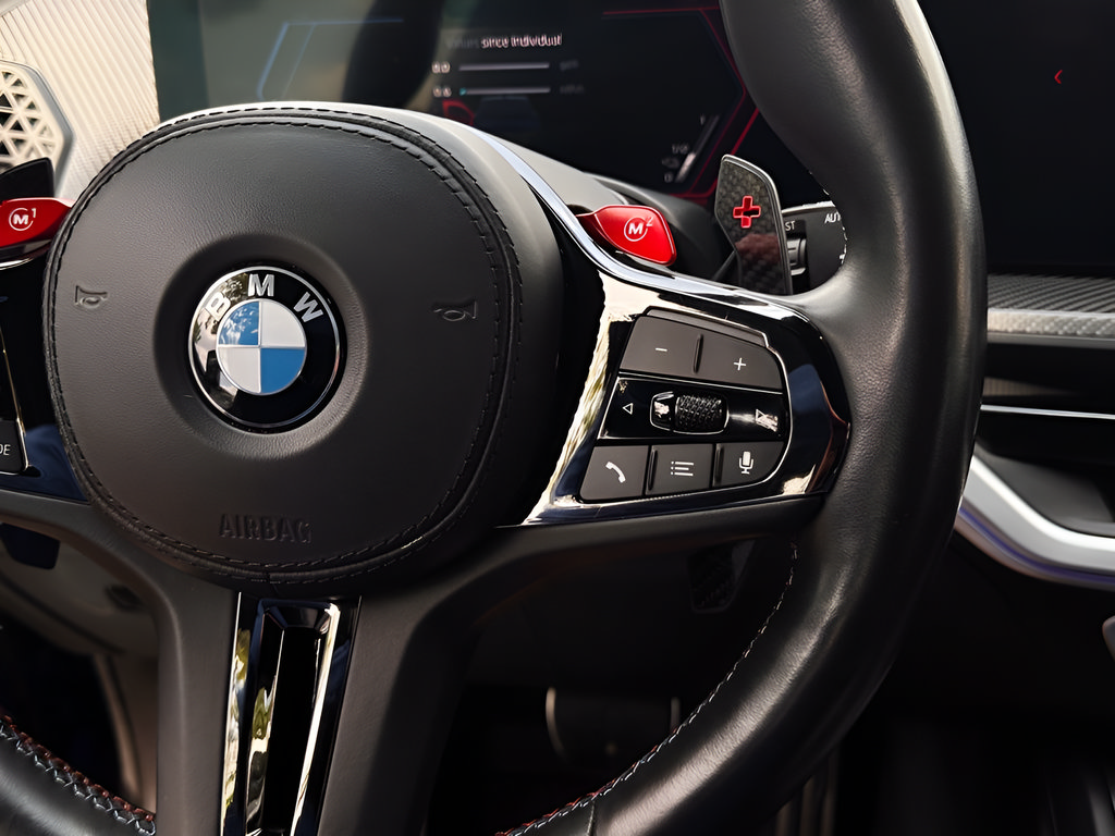 Used 2023 BMW XM AWD/4WD image 15