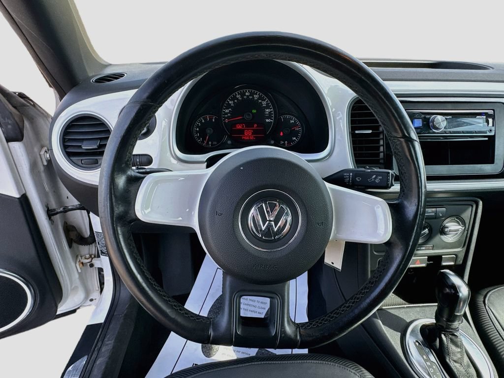 Used 2012 Volkswagen Beetle 2.5 FWD image 11