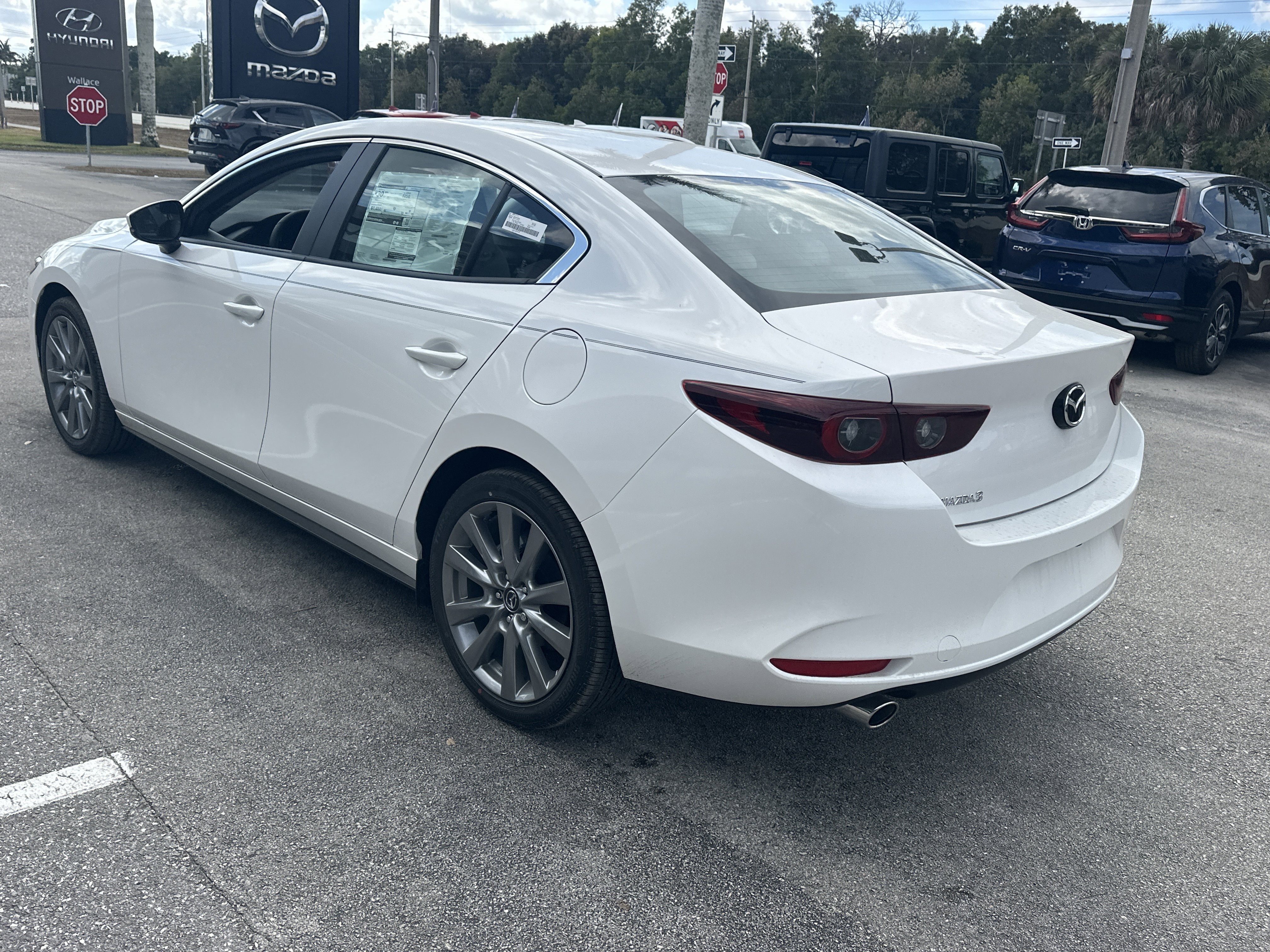 New 2026 MAZDA MAZDA3 2.5 S Sedan w/ Preferred Pkg image 9