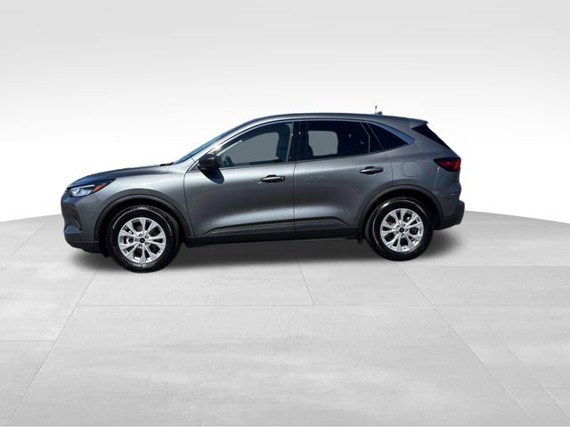 Certified 2024 Ford Escape Active FWD image 2