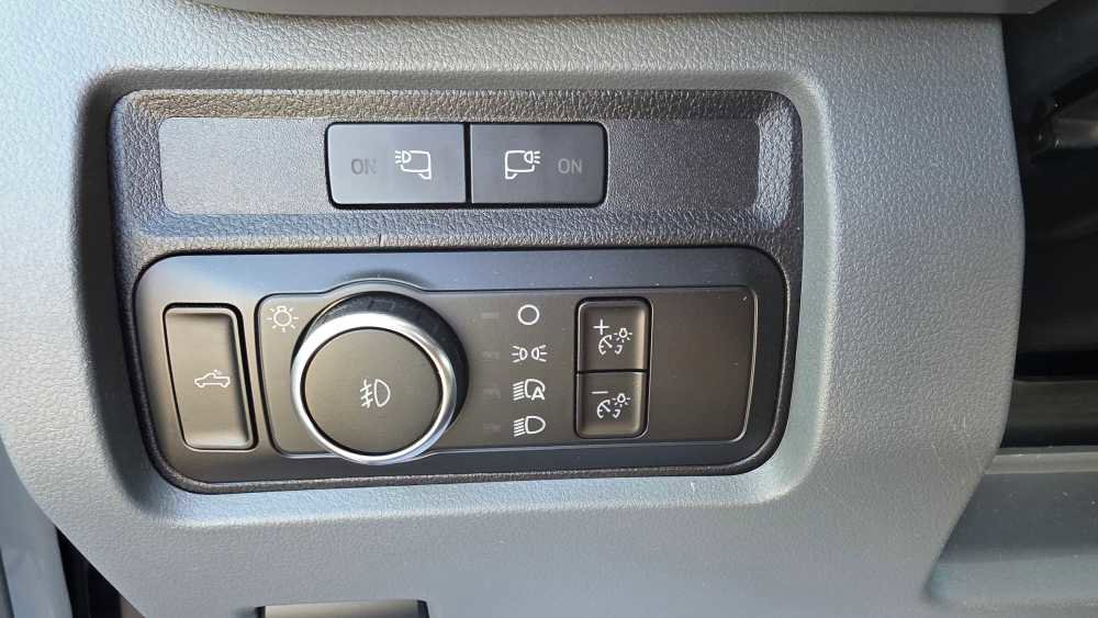 Used 2024 Ford F250 XLT w/ FX4 Off-Road Package image 11