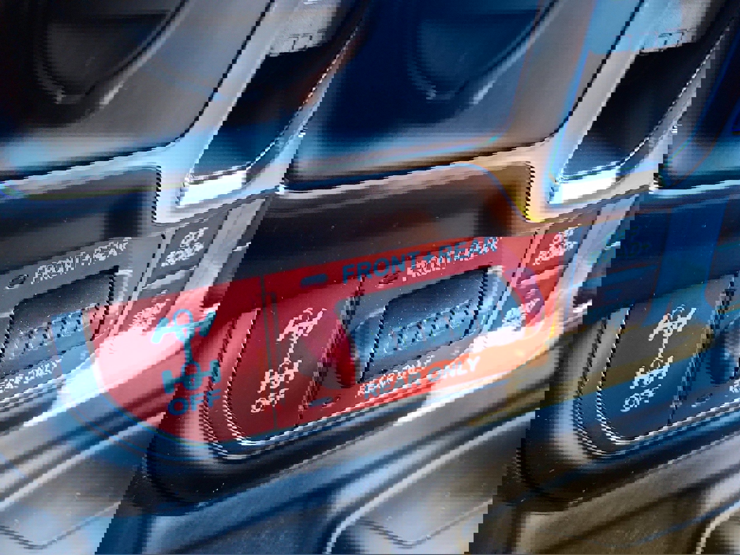 New 2026 Jeep Gladiator Rubicon w/ Steel Power Dome Hood Package image 22