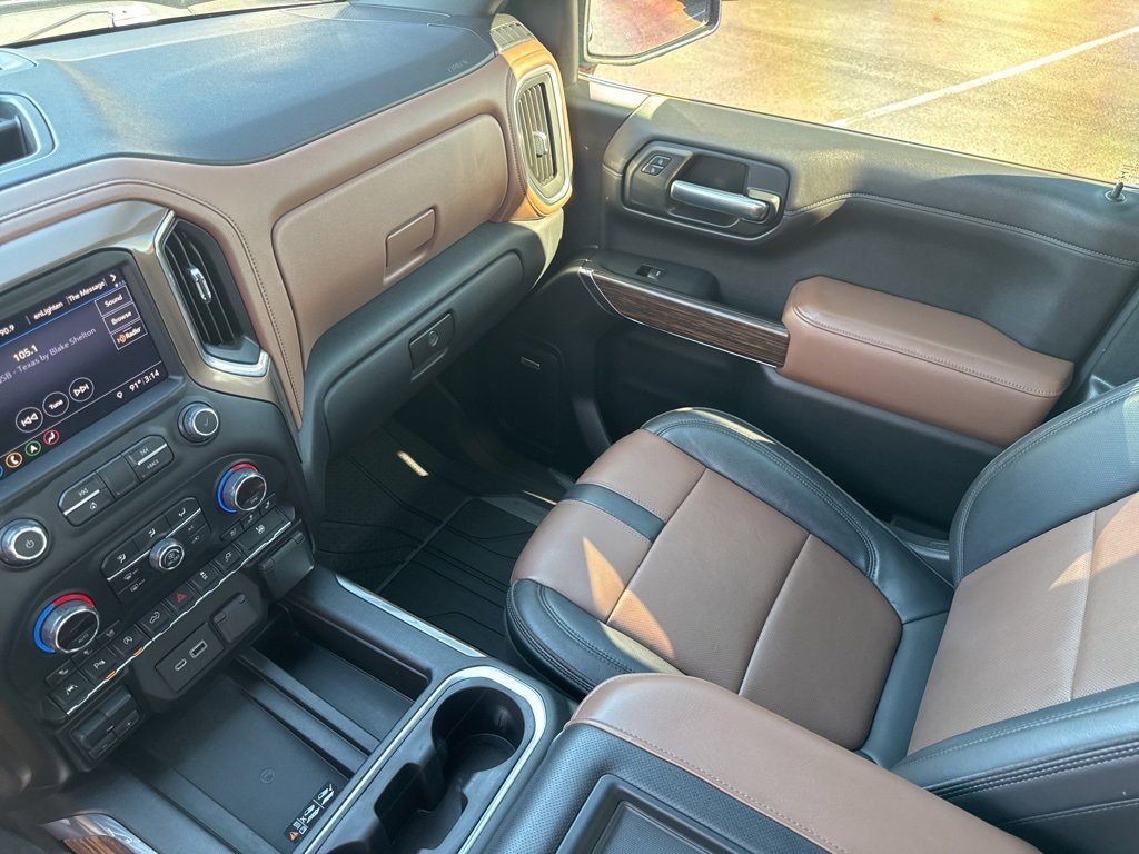 Used 2019 Chevrolet Silverado 1500 High Country w/ High Country Premium Package image 39