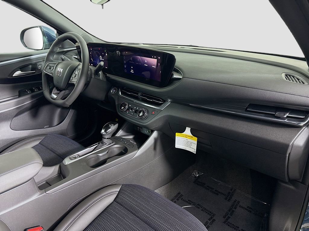 Used 2025 Buick Envista Preferred w/ Convenience I Package image 30