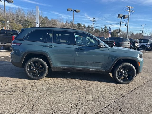New 2026 Jeep Grand Cherokee Limited w/ Limited Altitude Package AWD/4WD image 6