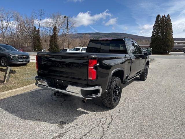 Used 2025 Chevrolet Silverado 2500 LTZ w/ LTZ Premium Package image 18