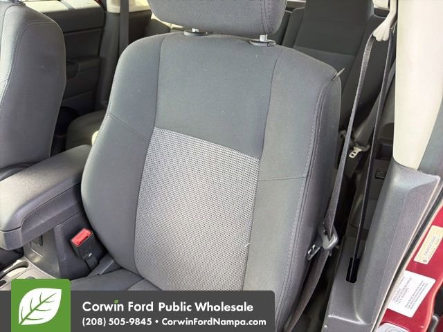 Used 2014 Jeep Patriot Latitude AWD/4WD image 22