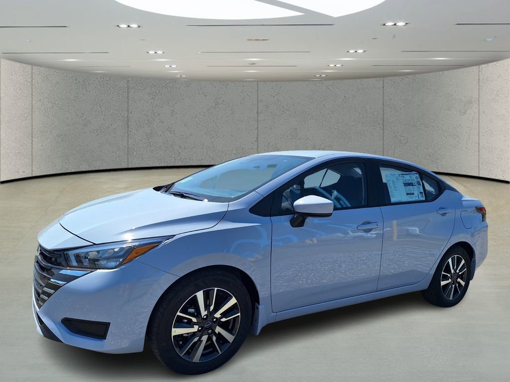 New 2025 Nissan Versa SV