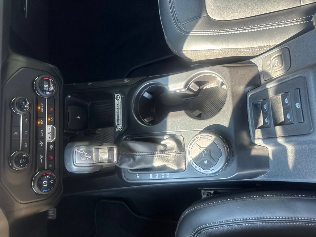 Used 2026 Ford Bronco Outer Banks AWD/4WD image 12