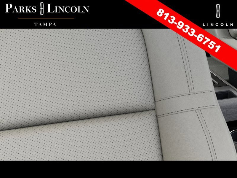 New 2027 Lincoln Aviator Reserve w/ Jet Appearance Package AWD/4WD image 16