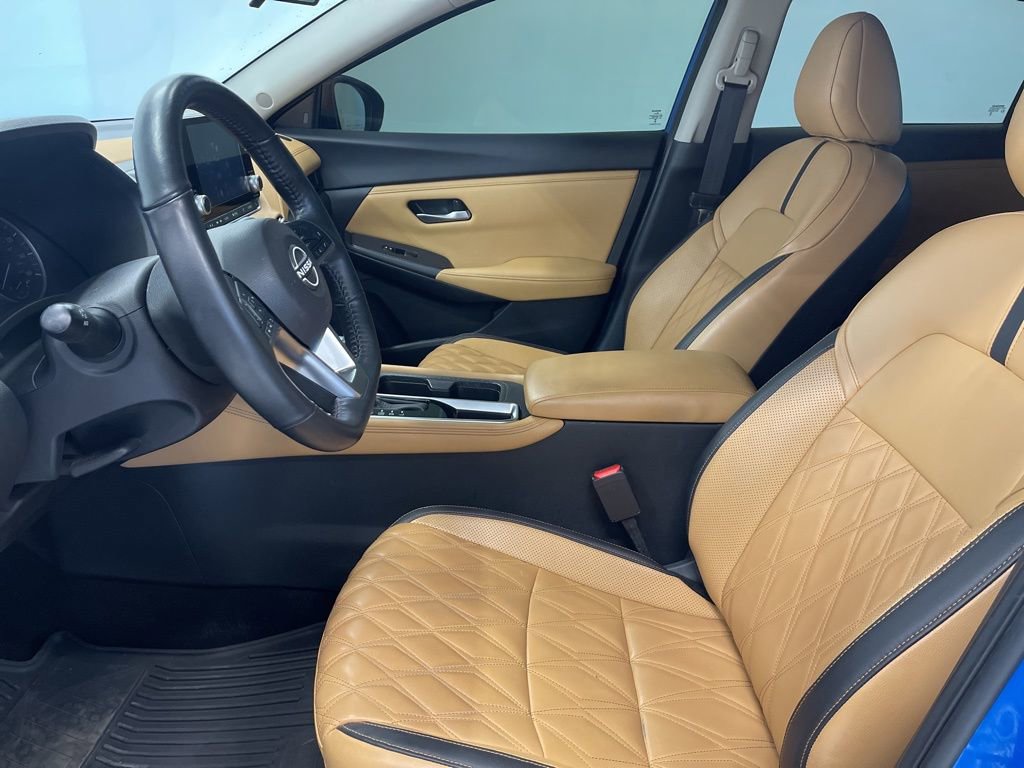 Used 2024 Nissan Sentra SV w/ SV Premium Package image 10