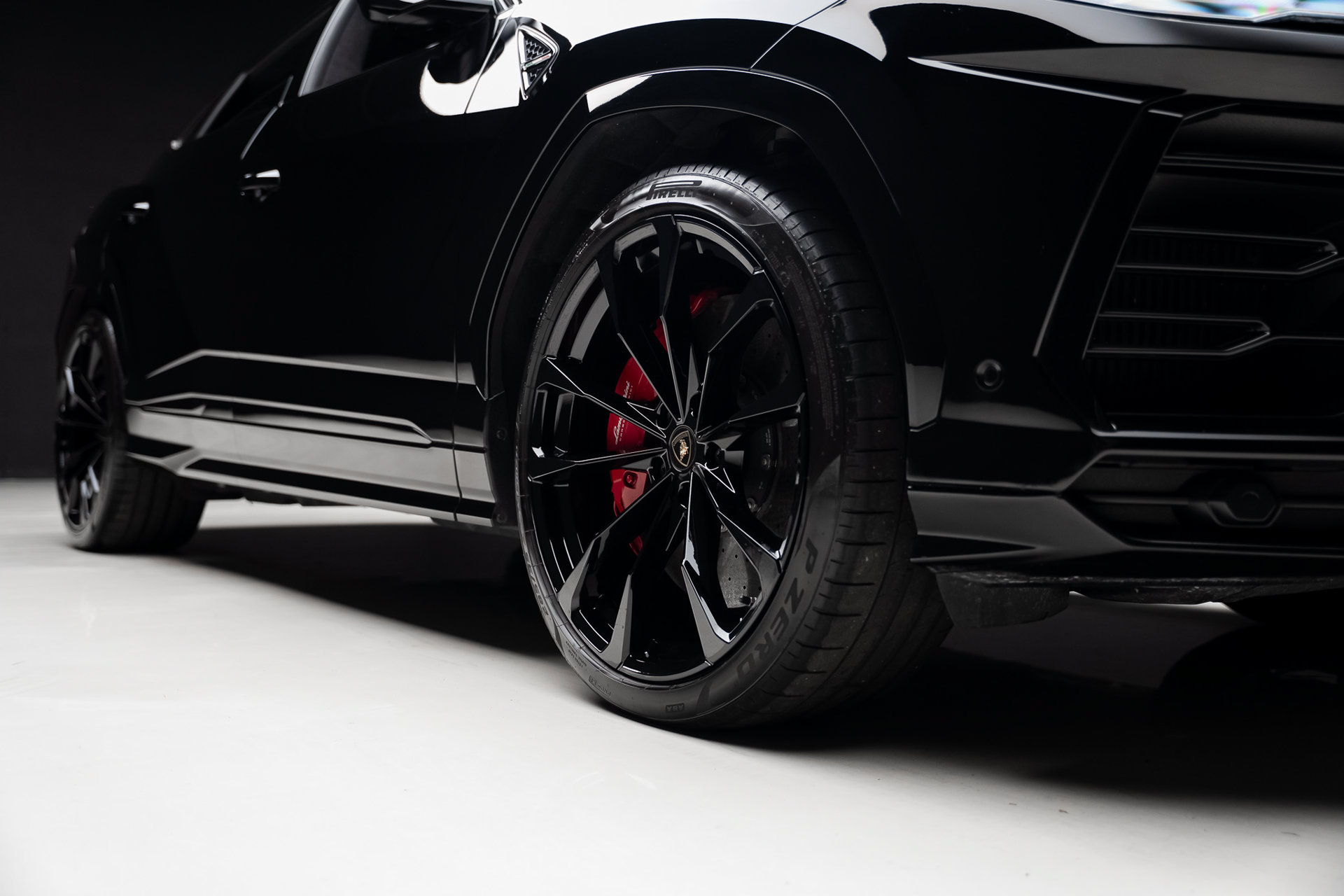 Used 2019 Lamborghini Urus AWD/4WD image 79
