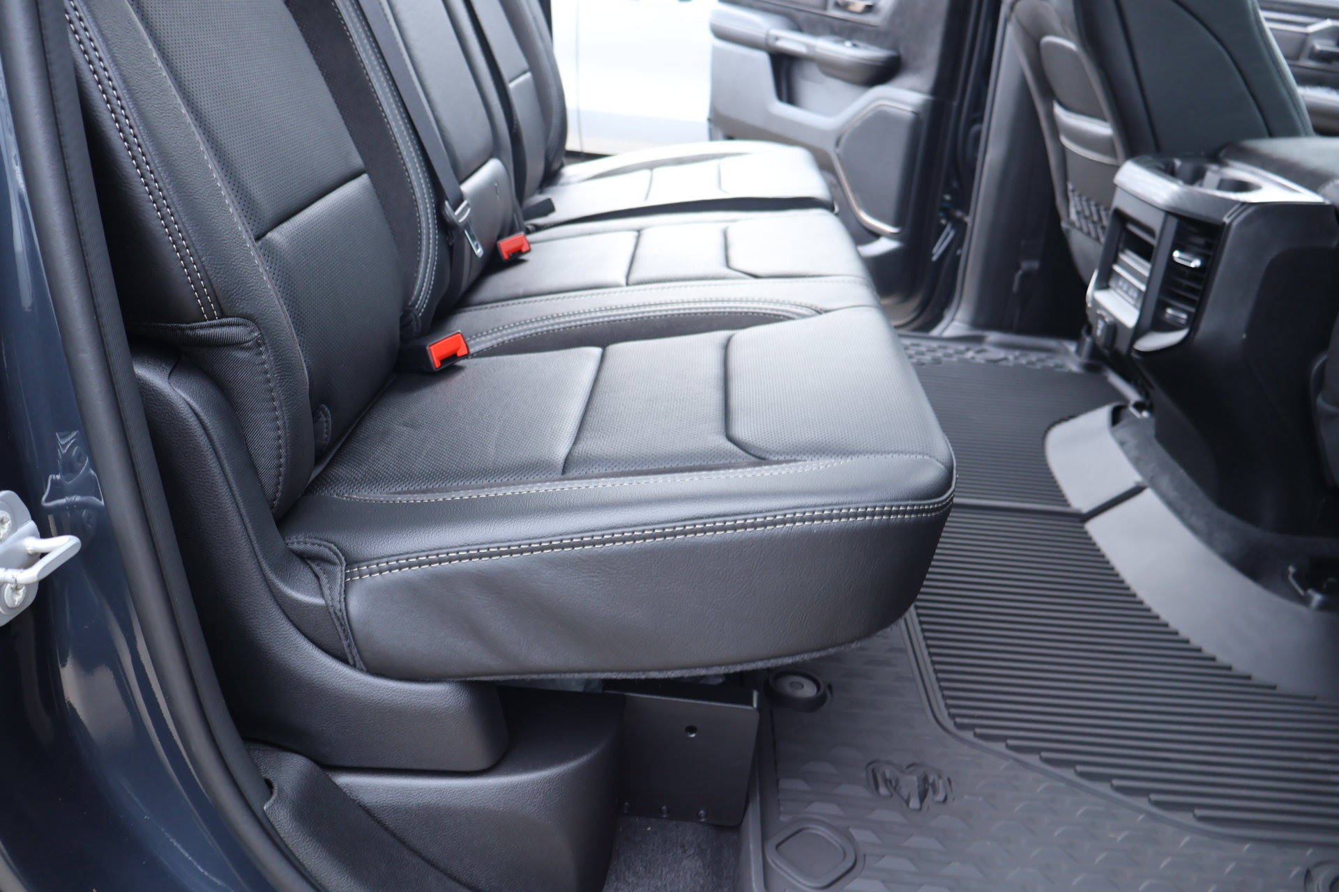 New 2026 RAM 1500 RHO AWD/4WD image 16