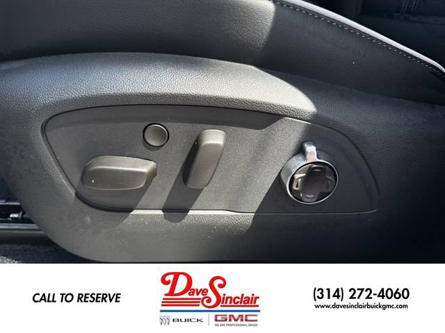 New 2026 Buick Enclave Avenir w/ Super Cruise Package FWD image 12