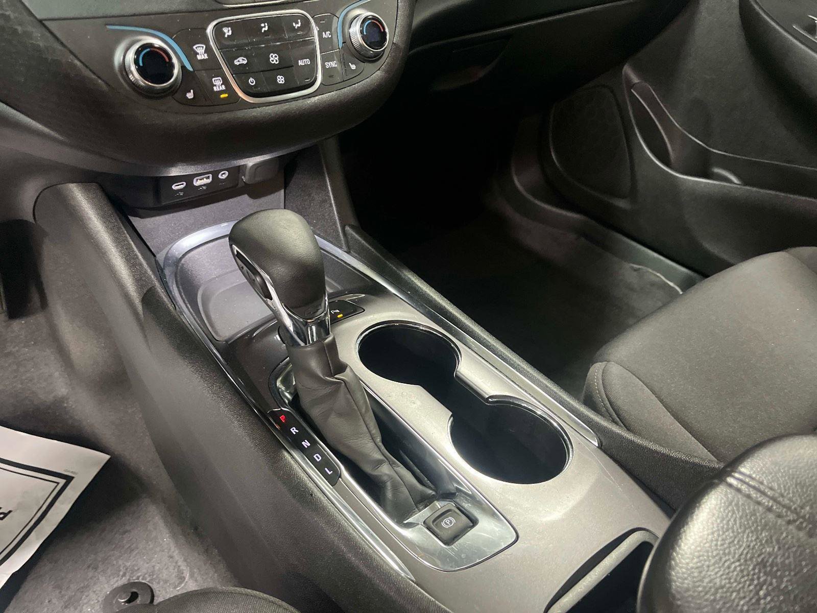 Used 2024 Chevrolet Malibu LT image 26