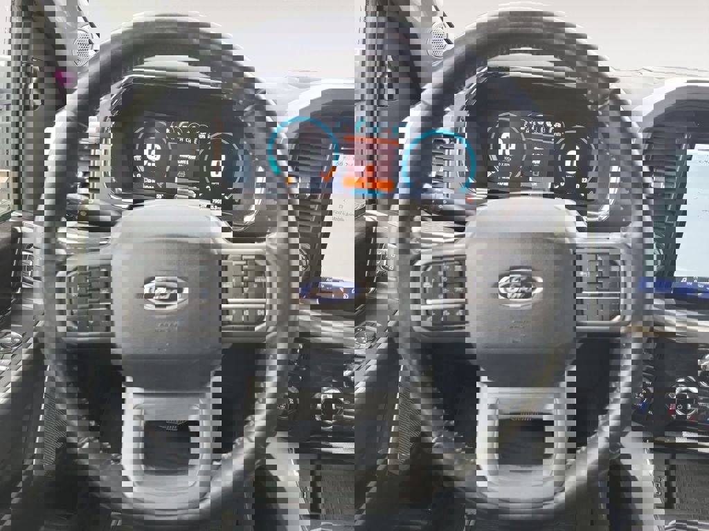 Used 2022 Ford F150 Lariat w/ Equipment Group 502A High image 12