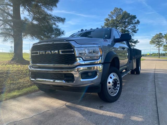 Used 2022 RAM 4500 Tradesman w/ Chrome Appearance Group image 3