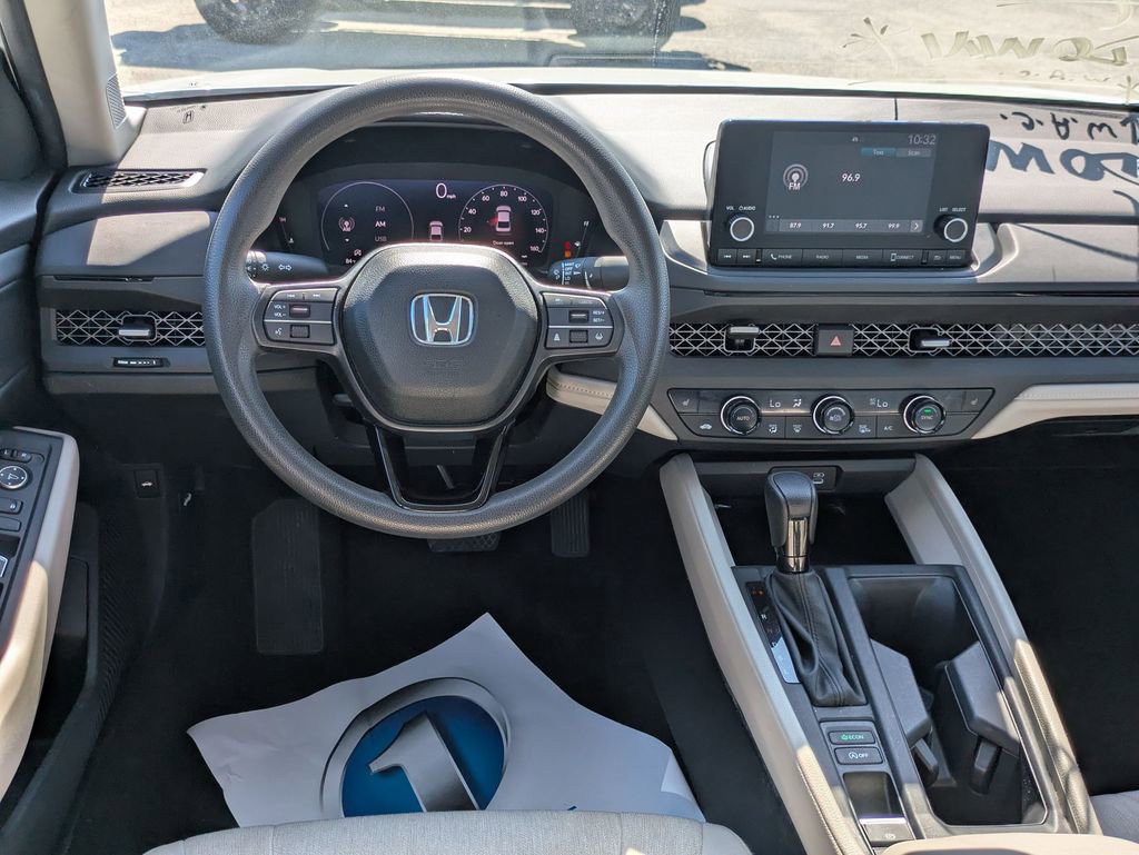Used 2024 Honda Accord EX image 29