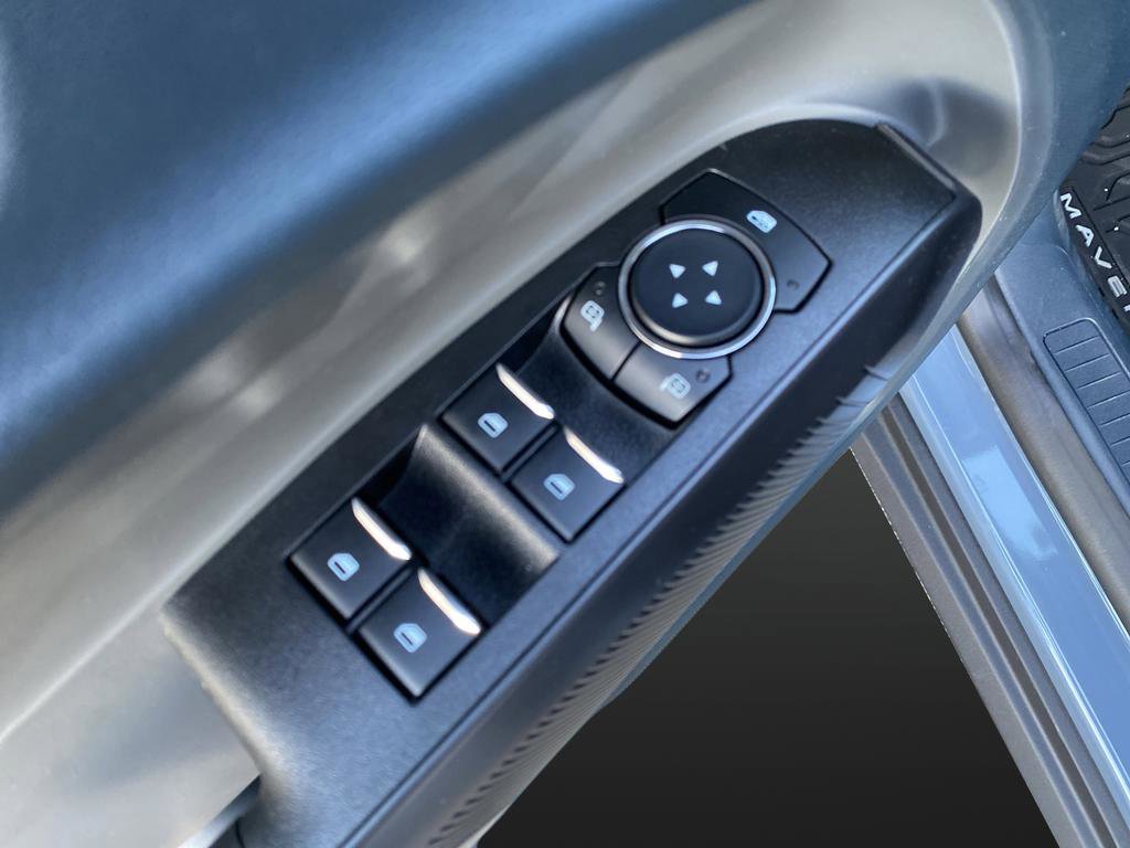 New 2026 Ford Maverick Lariat w/ Black Appearance Package image 38