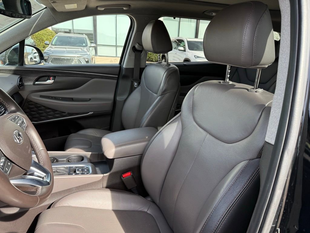 Used 2020 Hyundai Santa Fe Limited image 11
