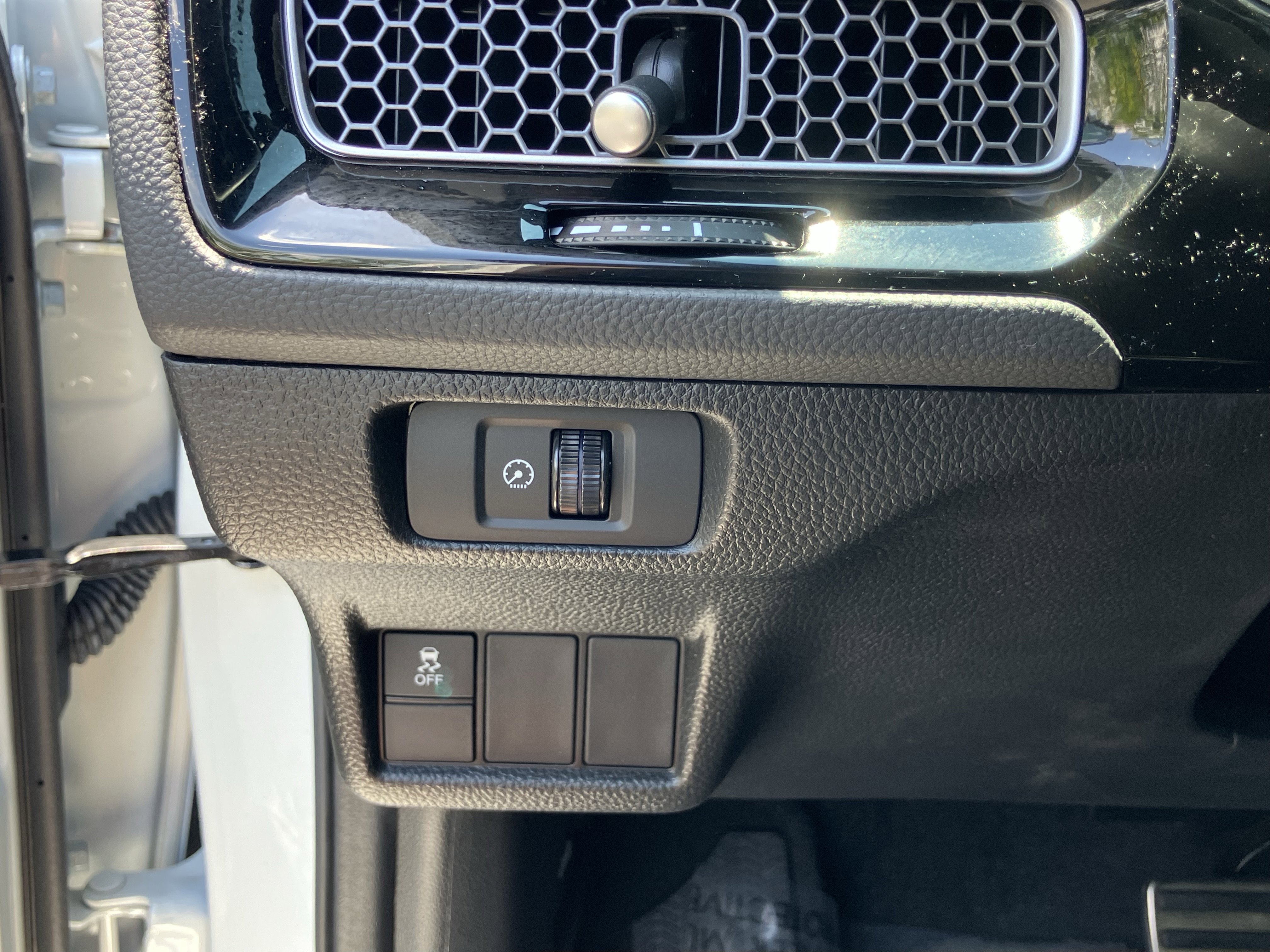 Used 2025 Honda Civic Sport image 19
