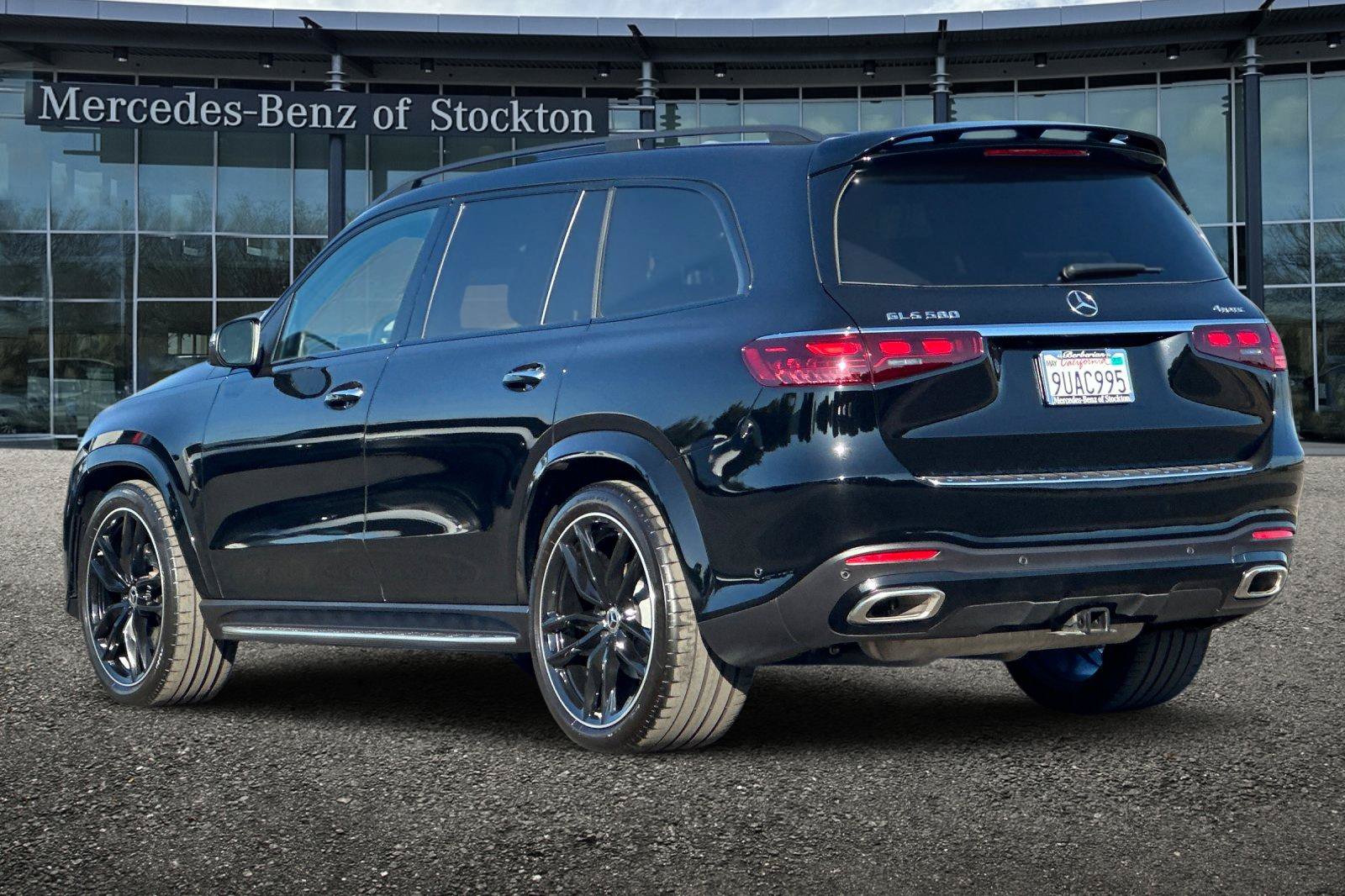 Certified 2025 Mercedes-Benz GLS 580 4MATIC image 6