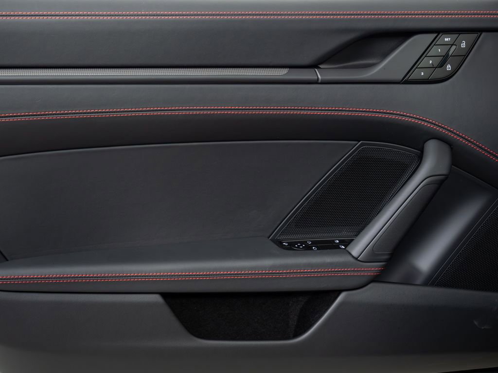 Certified 2026 Porsche 911 Targa 4 GTS image 6