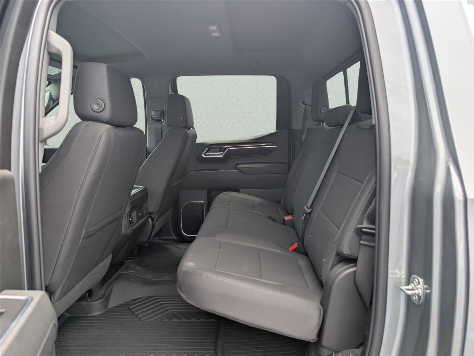 New 2026 Chevrolet Silverado 1500 LT w/ Z71 Off-Road Package AWD/4WD image 29