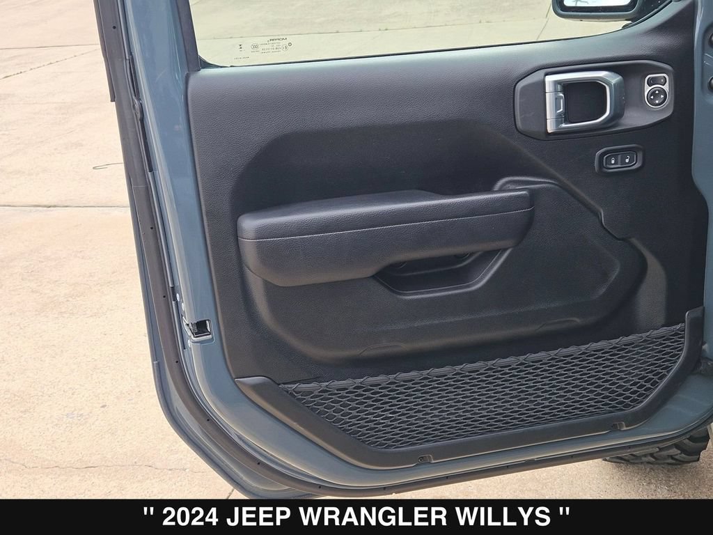 Used 2024 Jeep Wrangler Unlimited Sport AWD/4WD image 14