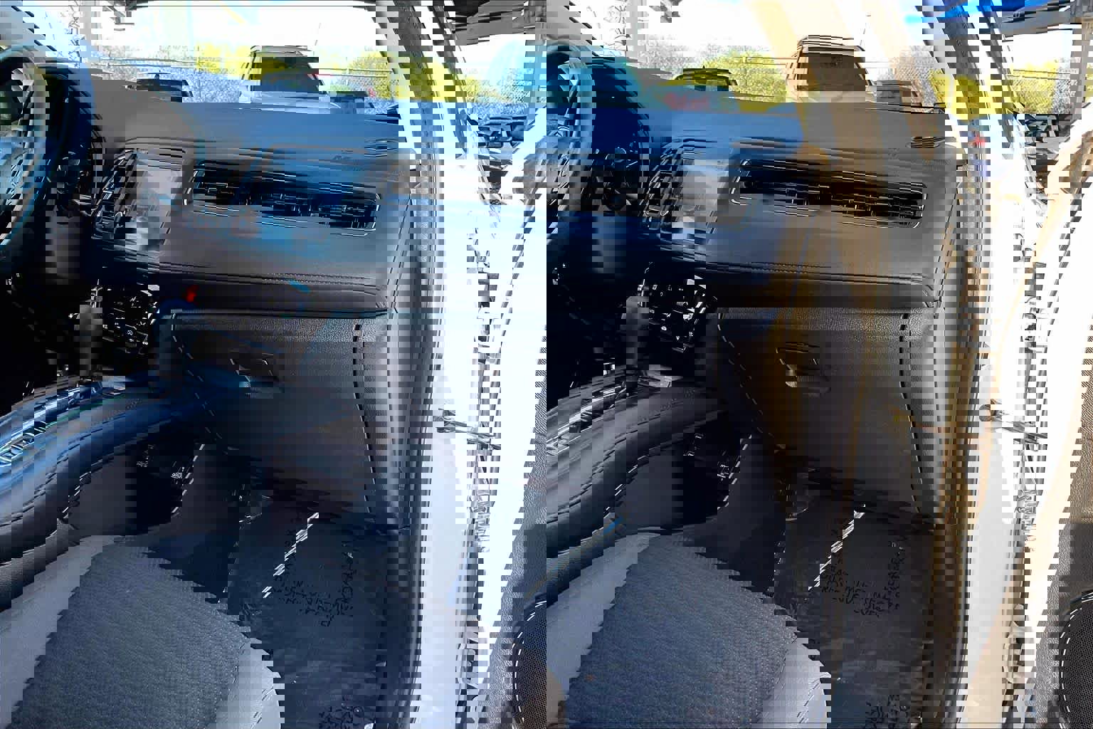 Used 2022 Honda HR-V EX image 18