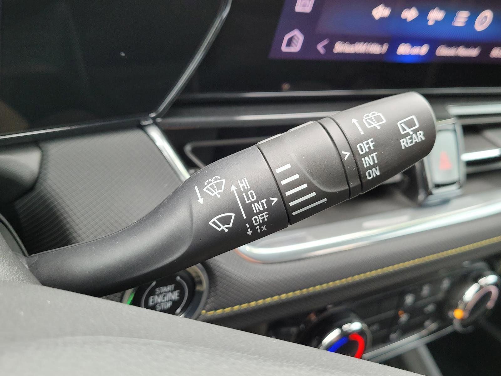 Used 2025 Chevrolet TrailBlazer ACTIV image 30