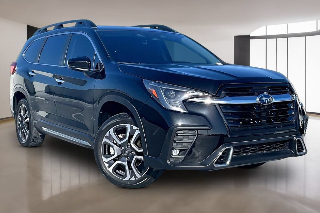 Used 2024 Subaru Ascent Touring AWD/4WD image 3
