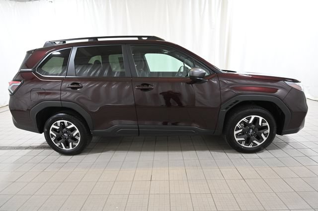 Certified 2026 Subaru Forester Premium AWD/4WD image 13