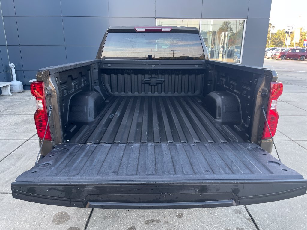 Used 2024 Chevrolet Silverado 1500 LT w/ Protection Package AWD/4WD image 27